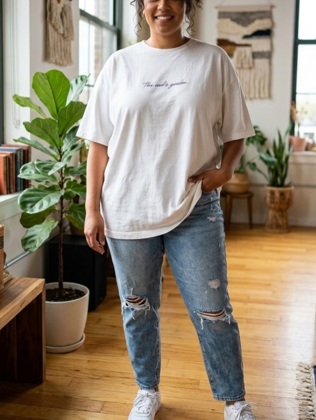 H&M White Womens Short Sleeve Tee With Script Casual Relaxed Fit